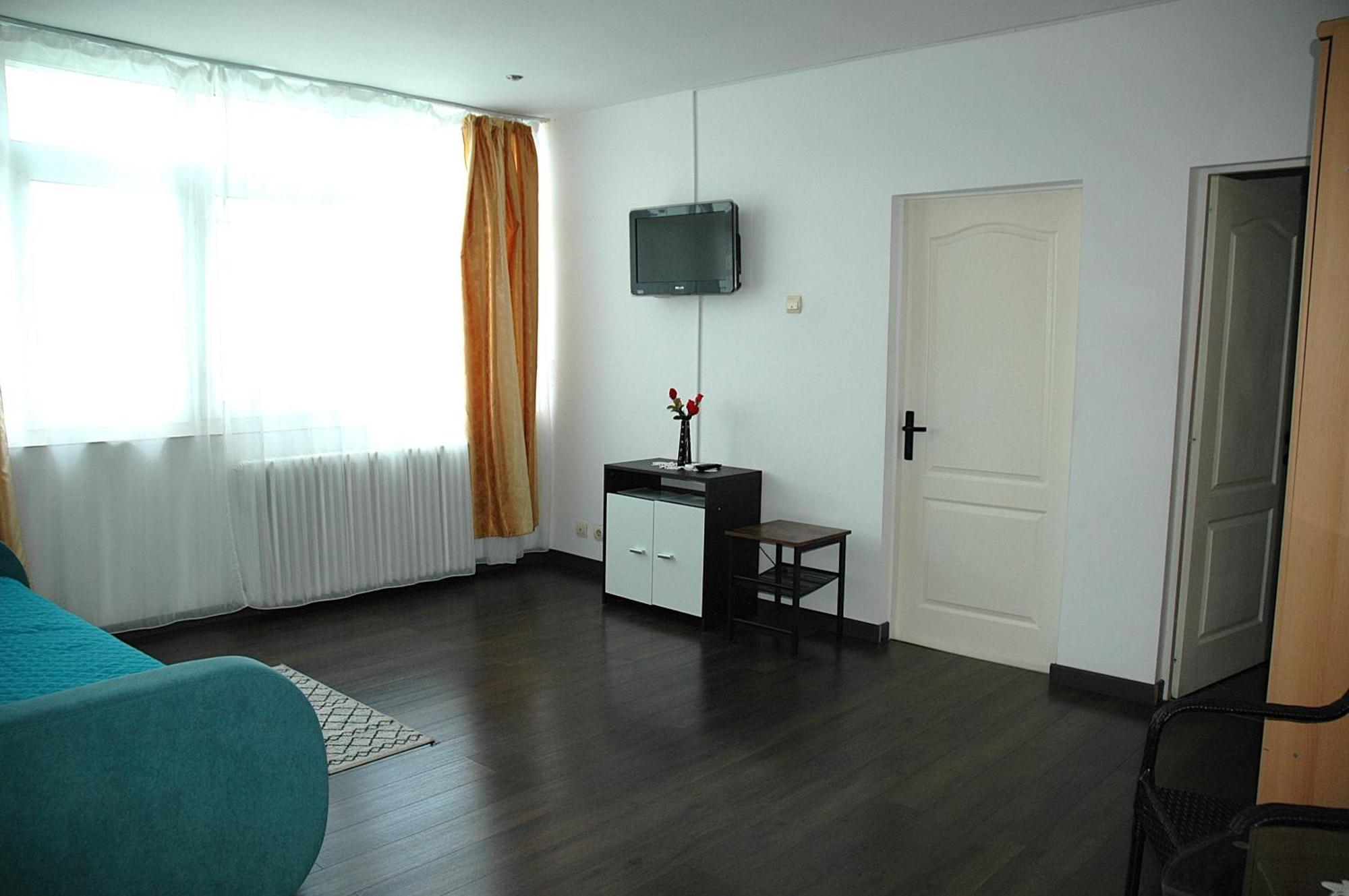 Casa Yuppy Du Daire Ieşelniţa Dış mekan fotoğraf